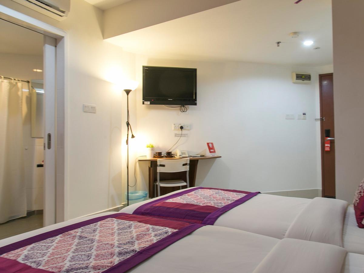 Oyo 180 V Hotel Kuala Lumpur Exterior photo