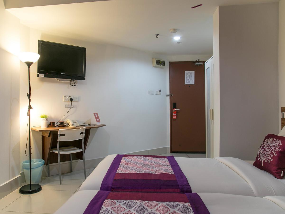 Oyo 180 V Hotel Kuala Lumpur Exterior photo