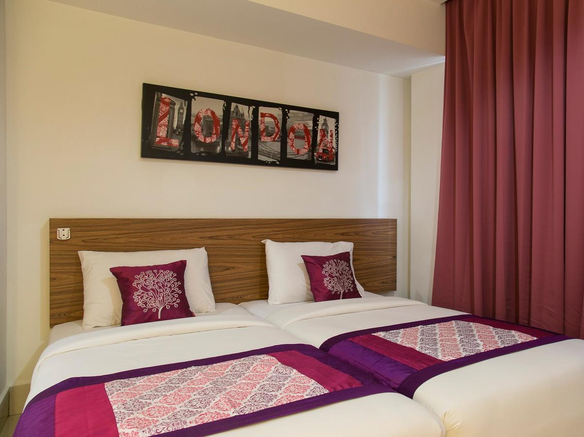Oyo 180 V Hotel Kuala Lumpur Exterior photo